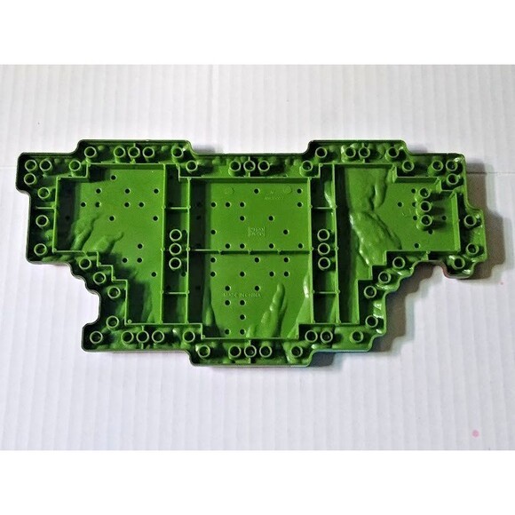 Mega Bloks Terrain Base Plate Silver Edge Water Green Parts - Picture 4 of 5